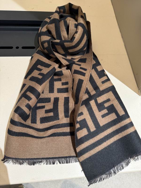 Fendi scarf 180X35cm E112862